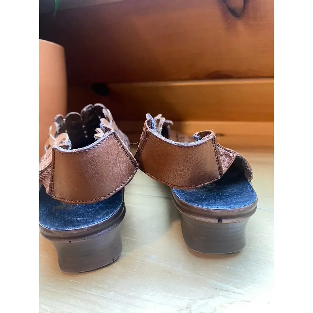 Vintage leather slip